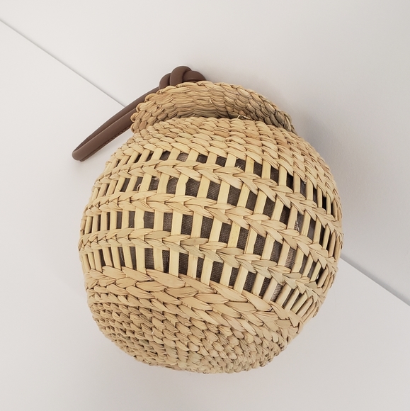 Poolside The Johnny - Sphere Wrislet Handbag - Picture 4 of 7